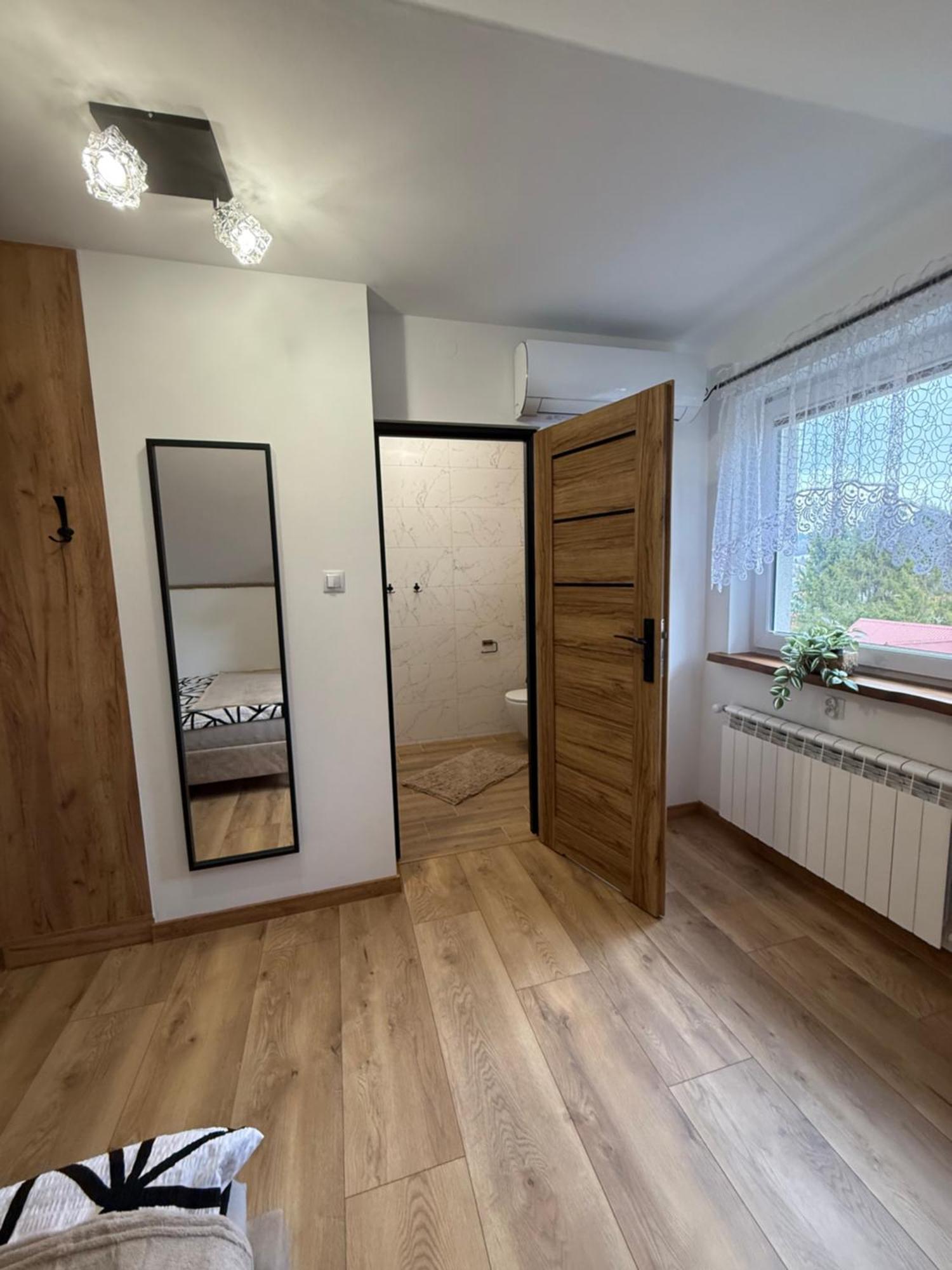Apartament Z Tarasem I Pokoje Klimatyzowane -Drozdowka Solina Solina  Eksteriør bilde